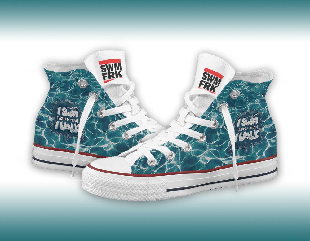 SF_Schuhe_Mockup_zwei_Schuhe_Artikel SALE: Die FREAKsneaks | Schuhe mit "I Swim Faster Than I Walk" Print