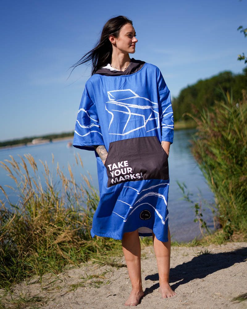 SF_2023_Poncho1 "Take your marks" Poncho