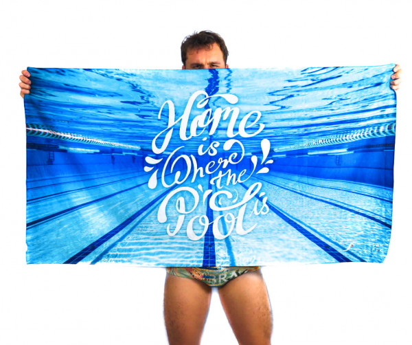 "Home is where the Pool is" - Handtuch für Swimfreaks